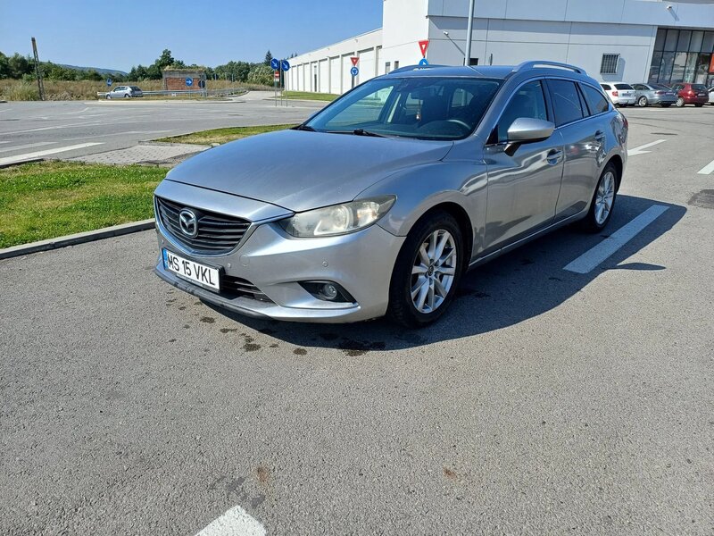 Mazda 6